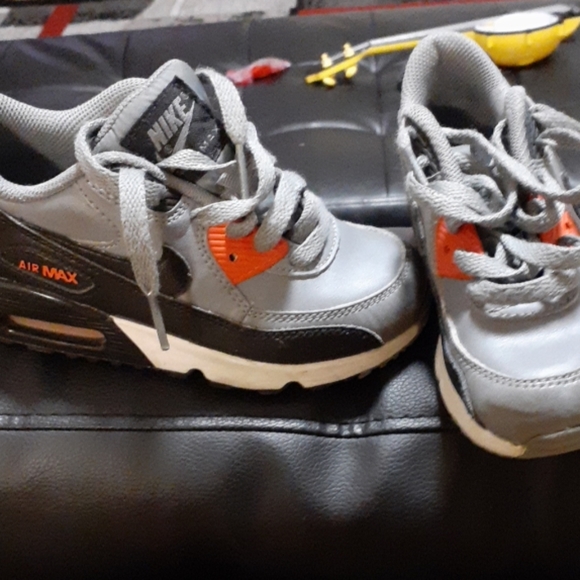 Nike sneakers - Picture 6 of 6